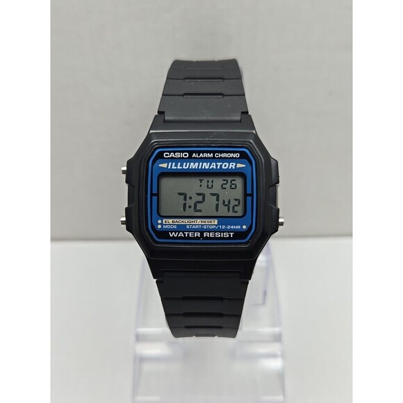 Casio F105W Illuminator Digital Watch Alarm Chrono Quartz Black 3298 New Battery - Picture 1 of 10